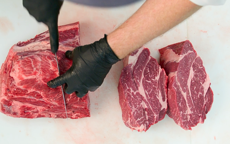 Cutting beef chuck roasts