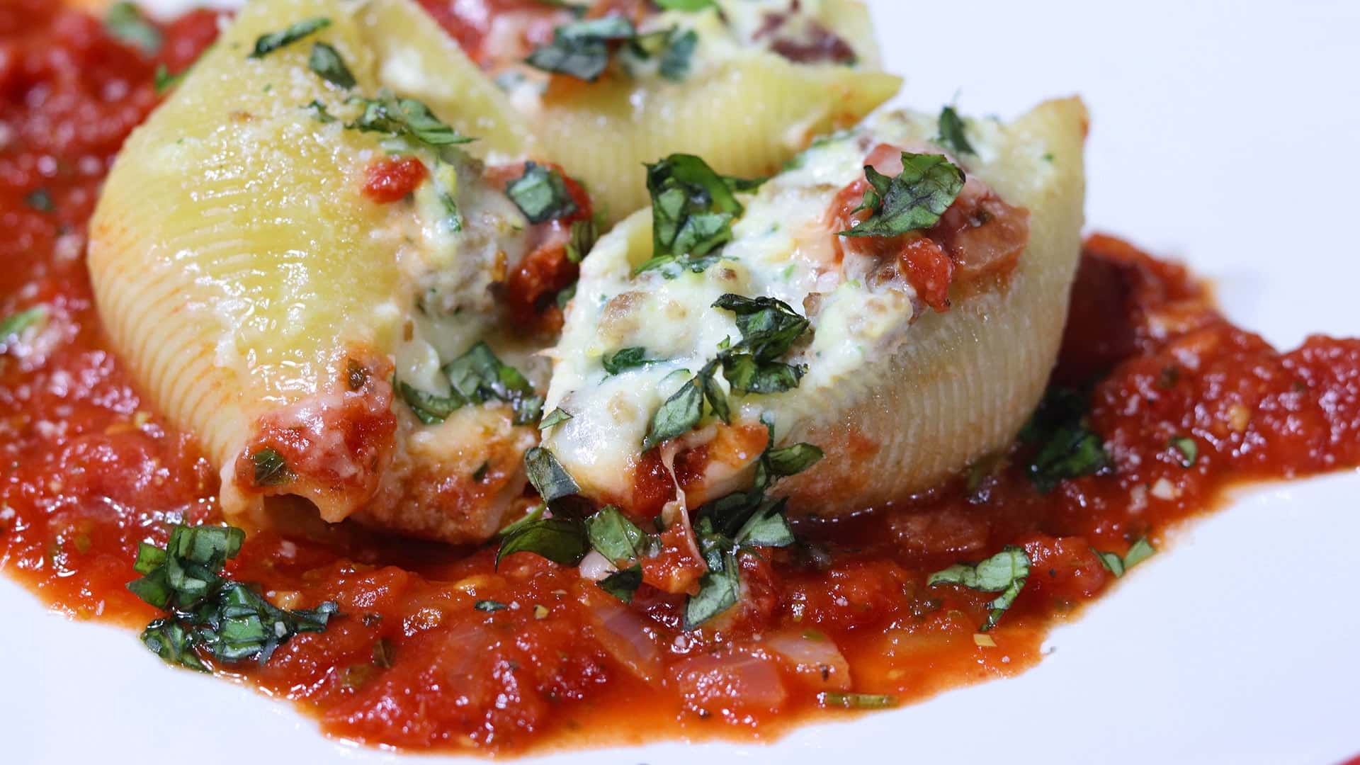 Italian Sausage Stuffed Shells Leahy s Sausage Recipes LGCM