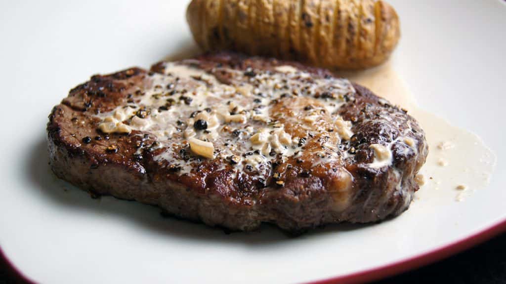 Weekly Sales At Lake Geneva Country Meats - LGCM