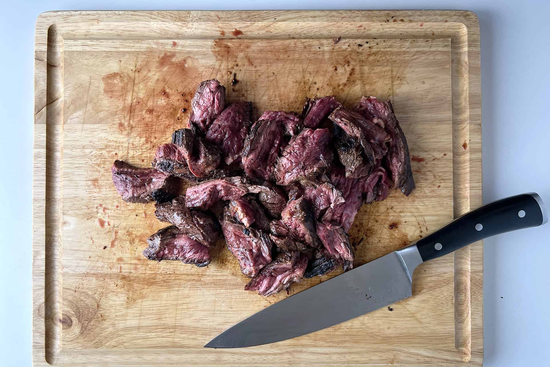 slices of steak for hanger steak tacos